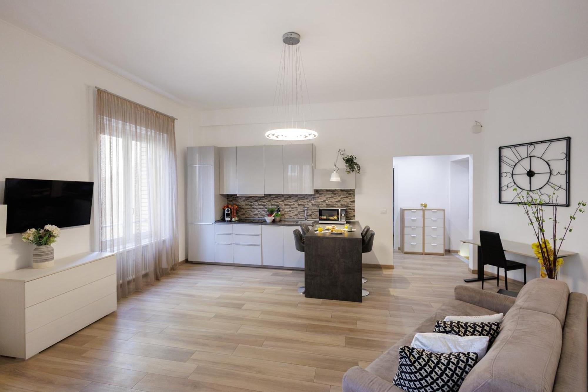 Genoa Lux Apartments With Parking Exterior photo