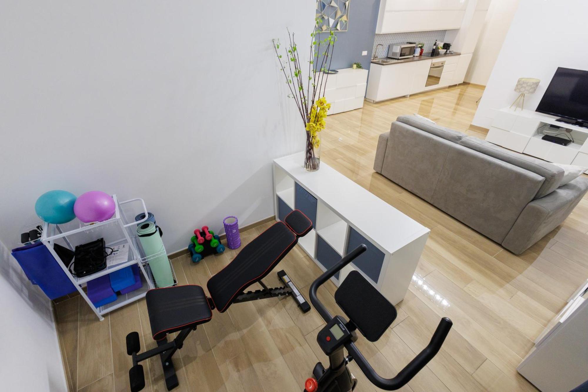 Genoa Lux Apartments With Parking Exterior photo